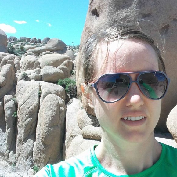 Meet your Posher, Amanda - Picture 1 of 1